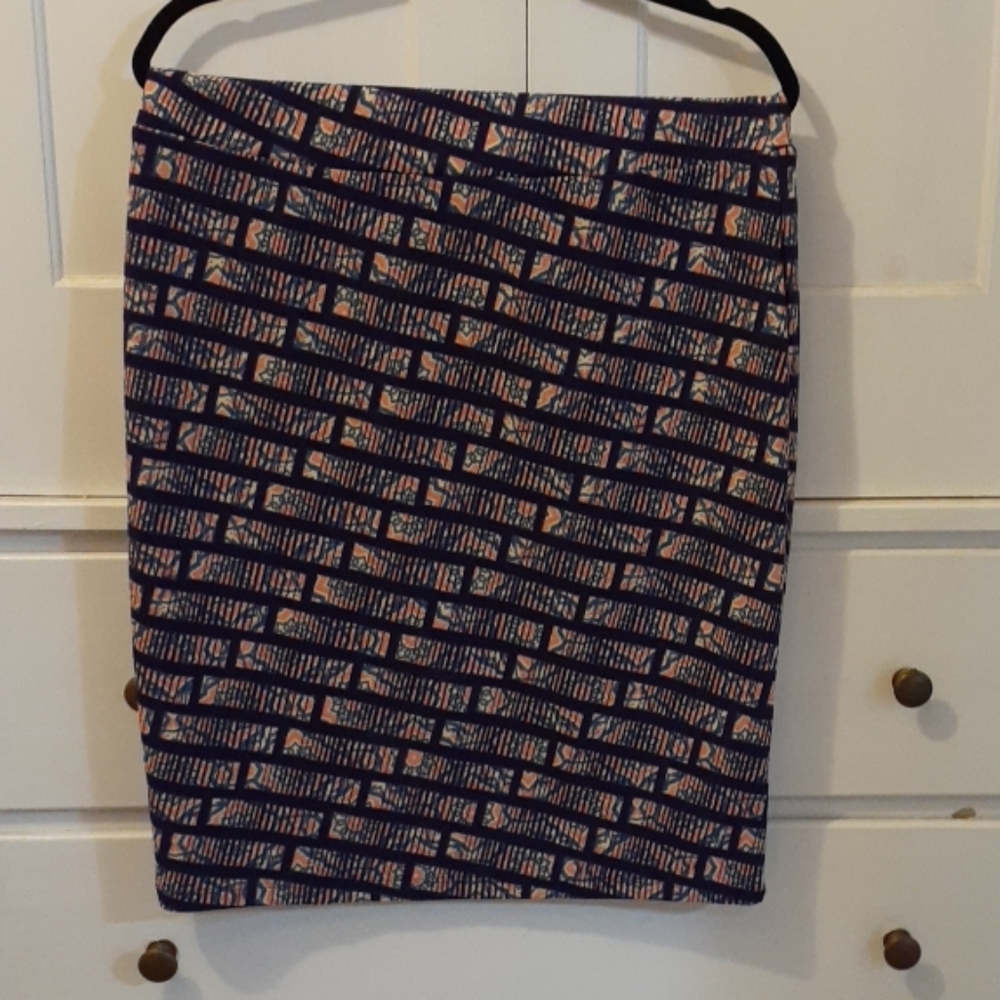Lularoe cassie skirt